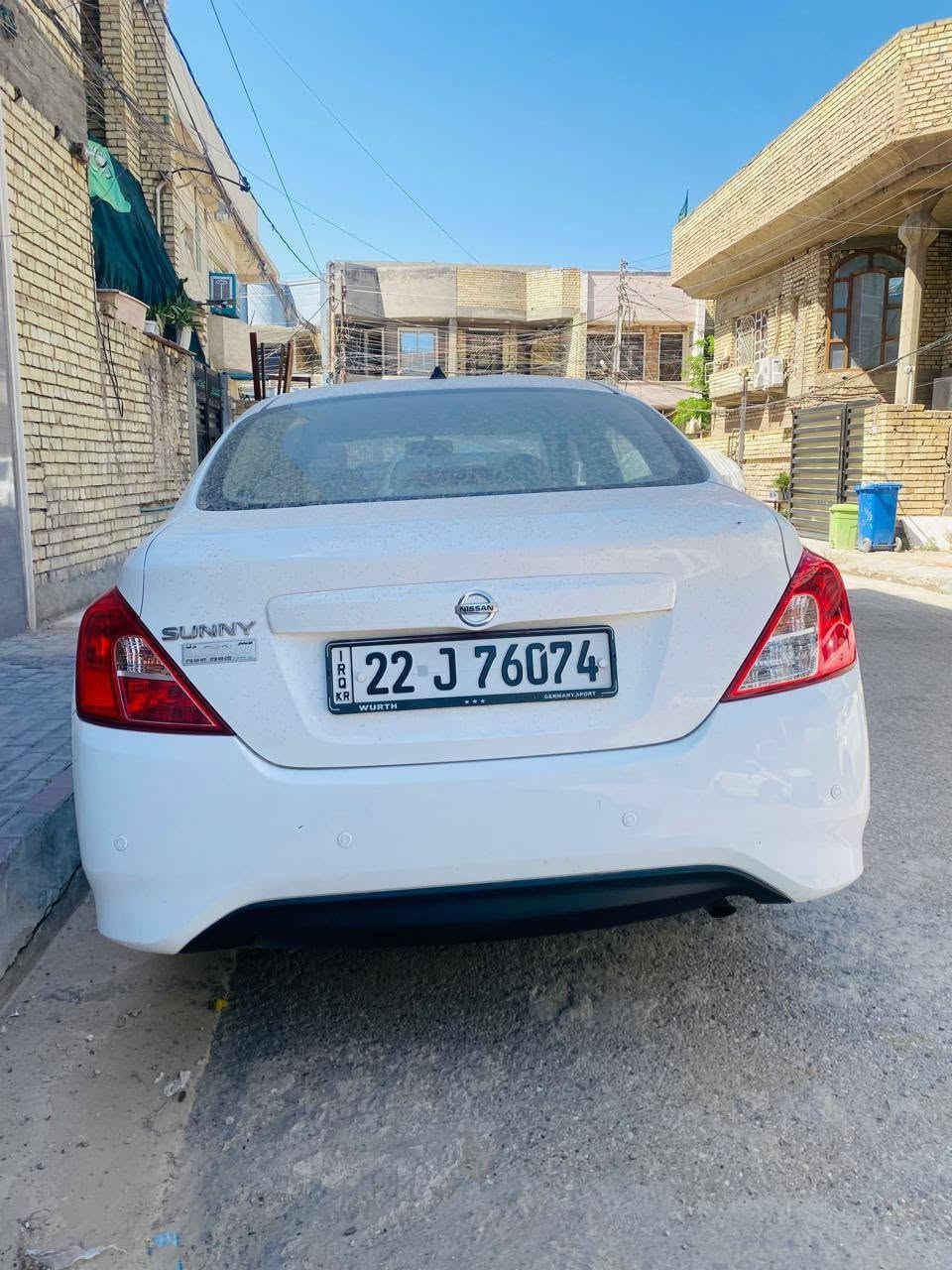 السلام عليكم شباب.. 

نيسان سني هندي موديل ٢٠٢٢ شمالية

ماشية ٧١ الف كيلو 

مكفولة بدون ضربة أو صبغ.. 

ماعدا رصعتين صغار.. وشخط بجاملغ الخلفي عكس السايق..  
السيارة نضيفة وخير من الله.. كير ومحرك نضاف
تريد تحويل او وكالة موجود.. 
السعر. 112. وبيه مجال بسيط.. 
مكاني بغداد / الكرخ

*********** 
موجود واتس اب
