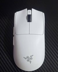 Viper V3 Pro • مستخدم قليل • أصلي