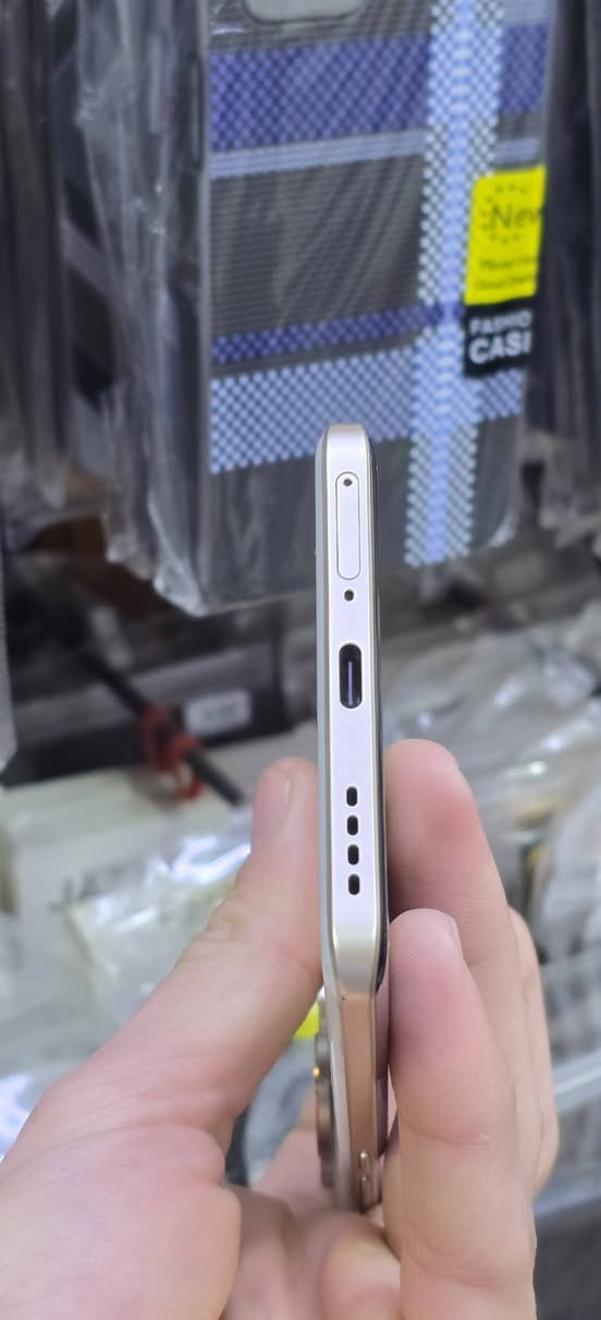 ريلمي 15برو فايف جي
ذاكره 512
رام 12+14
بطاريه 7000
جهاز فول شرط انطيك
الجهاز فقط بي هاذا الفطر اليم الكامرات.
السعر 470 قفل
***********
