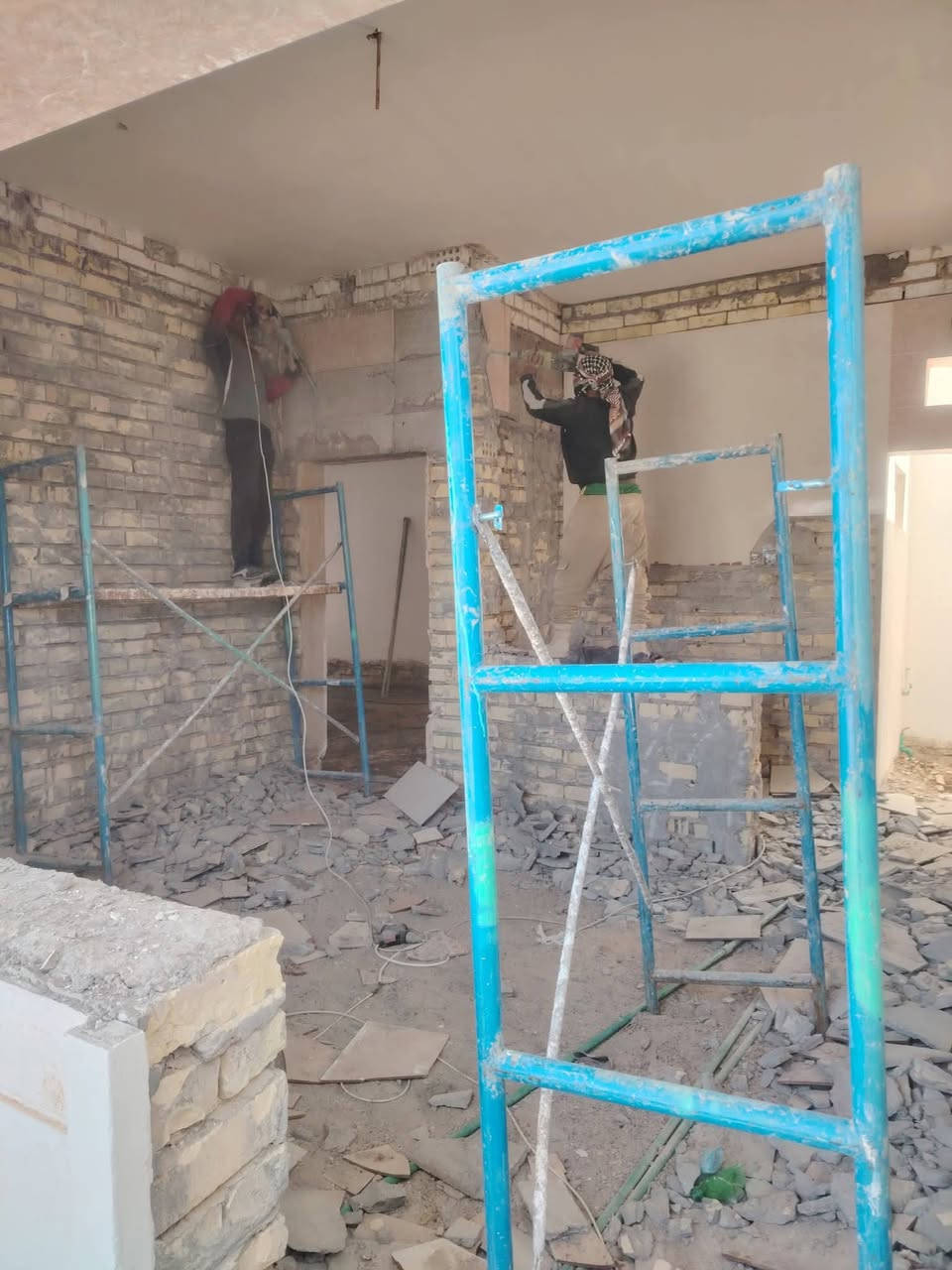 سلام عليكم  /  يوجد كادر عمل جاهز /  تصعيد مواد /  تنضيف بيوت /  تفليش /  تكشيط /  دفن نهري /  شقلنه ليل ونهار /  ومعداتنه جاهزه  ومالك دخل بكلشي تأخذ شقل جاهز مني سلمني شقل وتأخذ شقل جاهز / ماعليك بس تصال على رقم /// ***********
