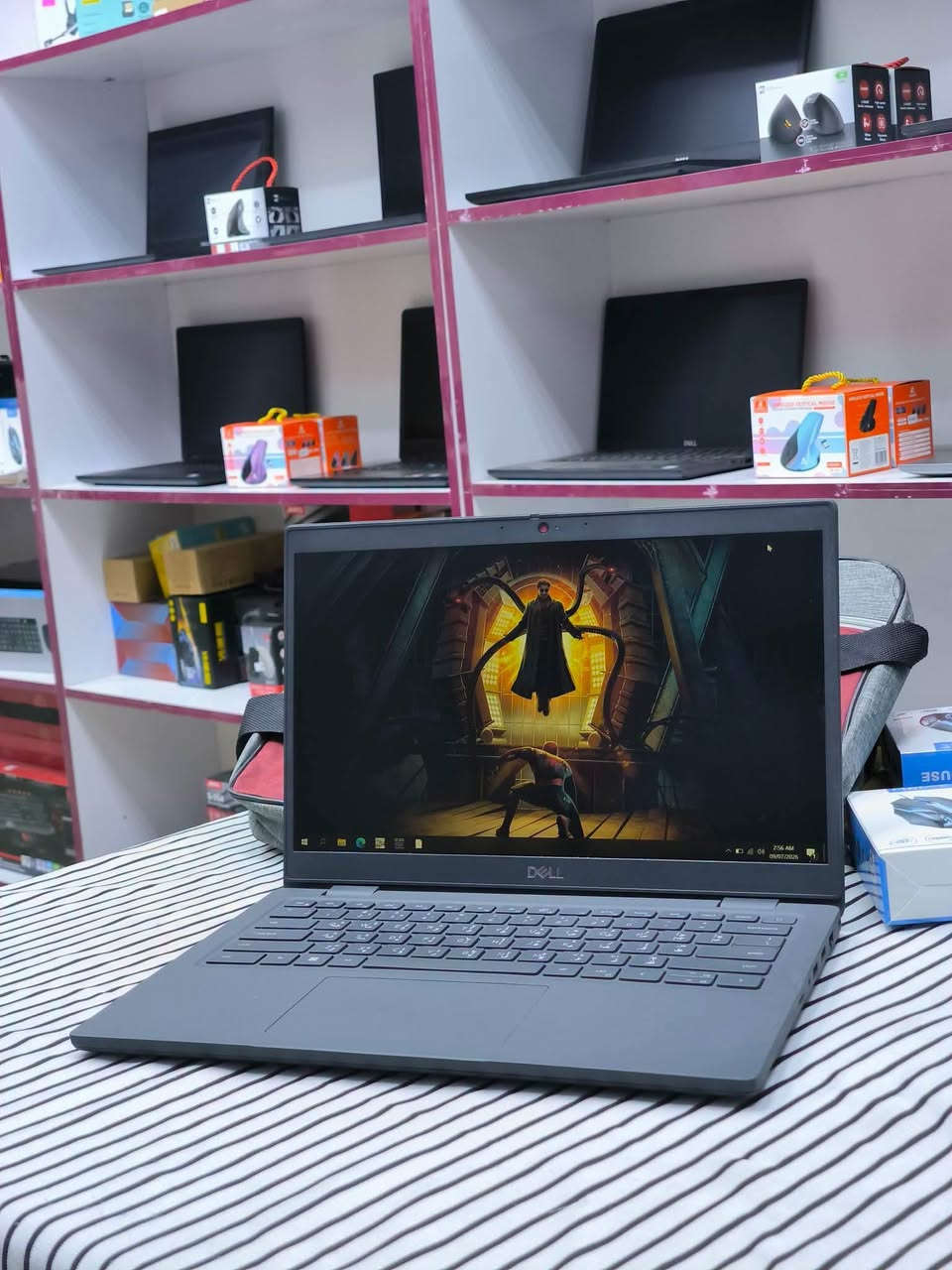 لابتوب Dell Latitude 3420
⚜️ المواصفات:
⚜️ المعالج: Core i5 — الجيل الحادي عشر
⚜️ الرام: 8 كيكا DDR4 (قابل للتطوير)
⚜️ الهارد: 256 كيكا SSD M.2
⚜️ حجم الشاشة: 14″ — دقّة FHD (1920×1080)
⚜️ كرت الشاشة الداخلي: Intel Graphics — 4 كيكا
⚜️ الكمية: متوفرة 35 قطعة
🎁 الهدايا والملحقات:
• حقيبة لابتوب
• شاحن لابتوب
• ماوس
• ماوس باد
• تغليف احترافي (داخل كرتونة)
🛡️ الضمان والخدمات:
• فحص اللابتوب و مقارنة المواصفات و النضافة قبل الاستلام عند المندوب.
• ضمان أسبوع كامل بعد الاستلام.
• تنصيب ويندوز حسب الطلب مع جميع البرامج الأساسية و Office مثبتة.
🚚 التوصيل: التوصيل متوفر إلى جميع محافظات العراق

📌 موقّعنا: بغداد الامين الثانية
💰 السعر: 325,000 دينار عراقي
***********
