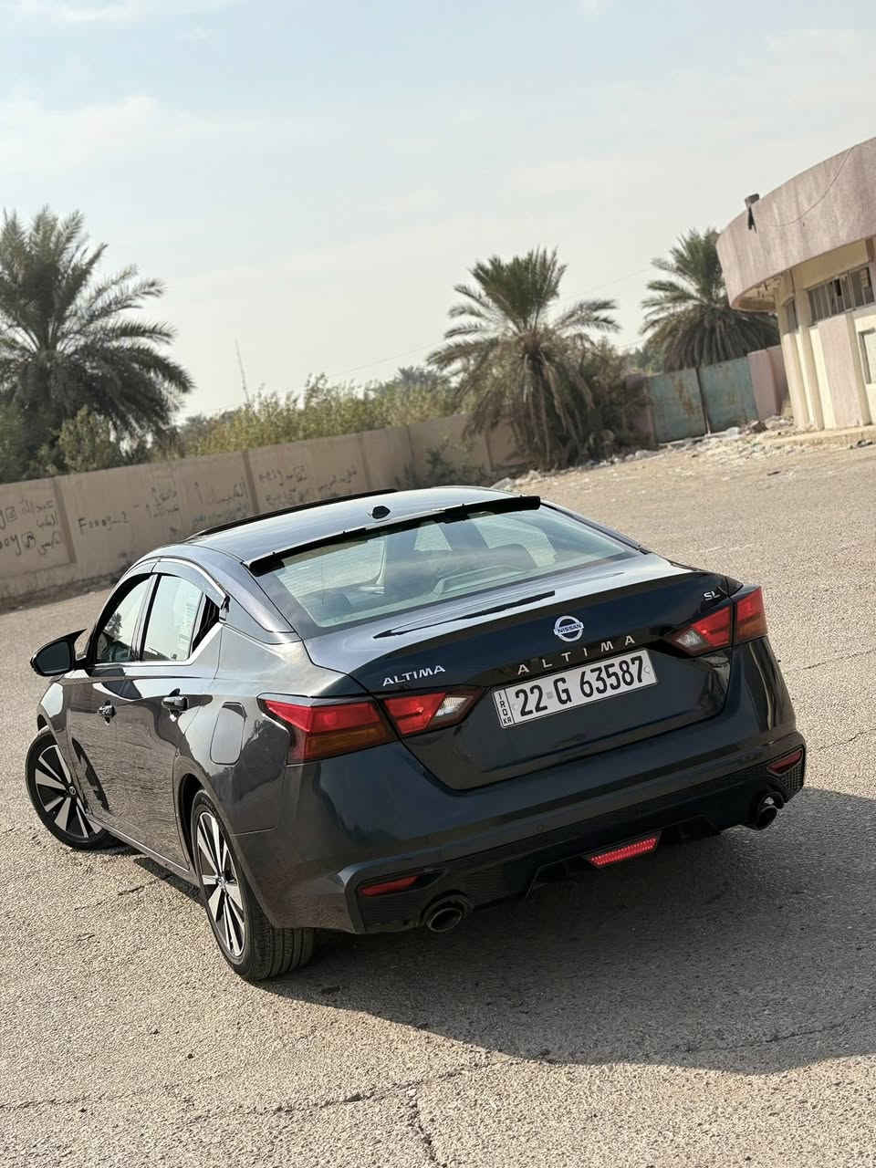 نيسان التيما Sl ٢٠١٩
حادث خلفي مثل ما موضح بالصوره + السونار 
ملاحظه الصبغ ب جاملغ الامامي على كد شخط ونصبغ شوي منه وطلع بالسونار 
١٥٠$ بيهه مجال بسيط 
رقم اربيل 
مكاني بغداد العامرية 
*********** وتساب
