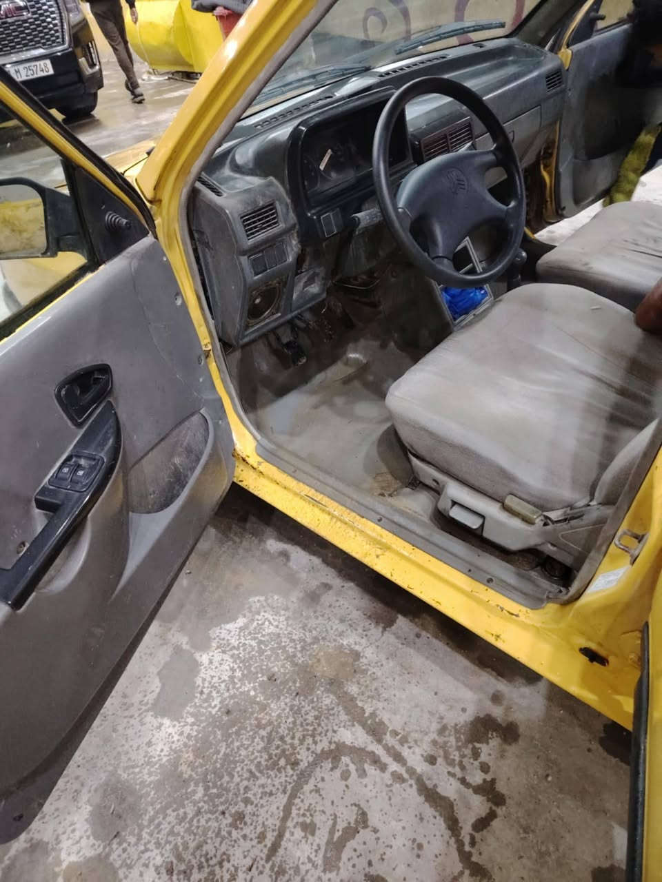 سايبا مديل ٢٠١١ رقم بغداد مطلوبه هيئة ١٦٠ غرامات ٣٠٠ كير مكينه خير من الله كهربائيات شاله تخم تاير كاعيه مدوشمه جلد ما عايزه السعر ٢٥ والهيه والغرمات ينزلون من السعر صافي ٢٢ شرط الامداور مشروع وطني سنويه ل28 مكاني نجف ***********
