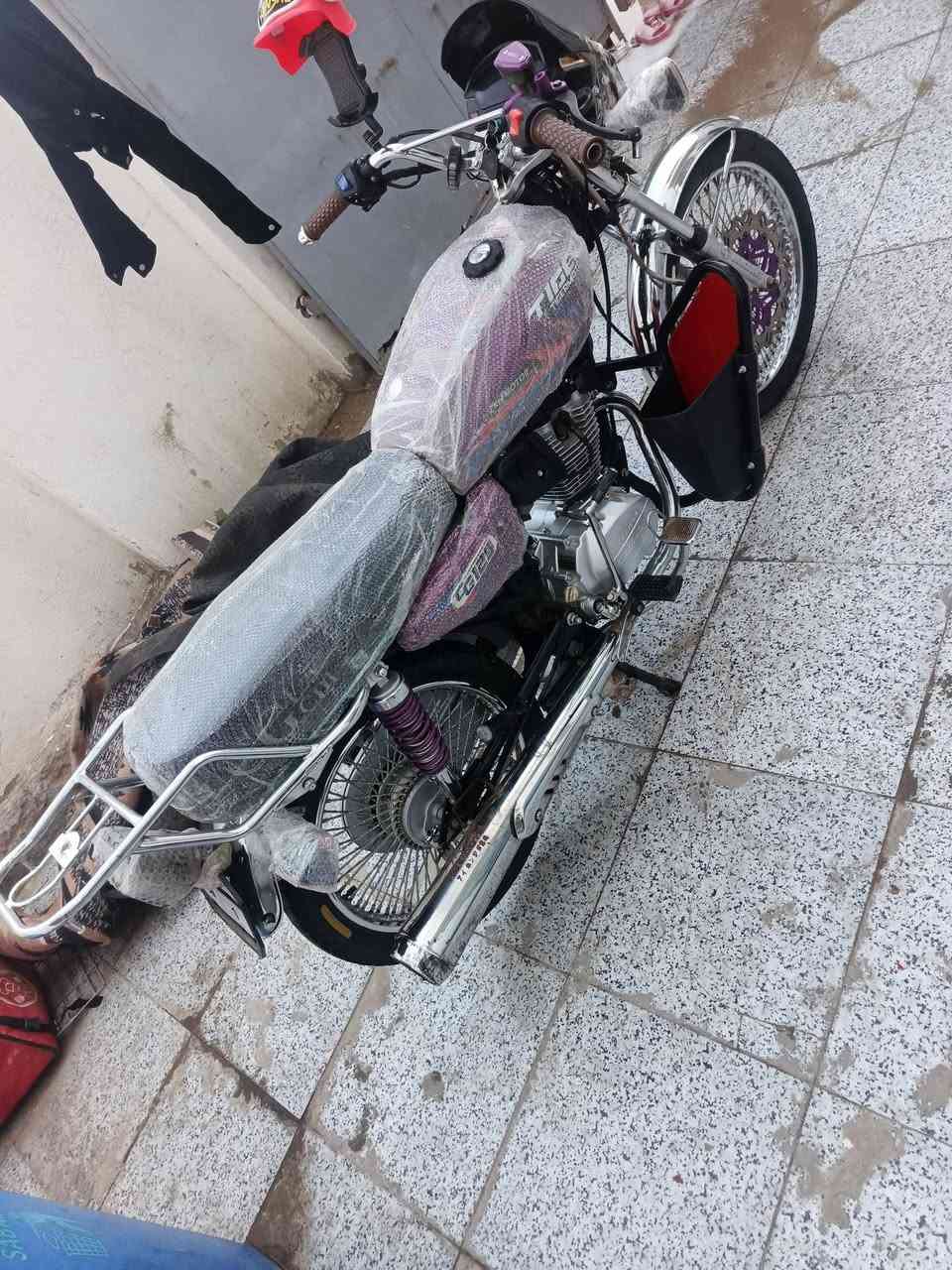 تايكر مديل 2025
درجه نضيفه 
سعر 650
مكاني ام الخيل تصال ***********
