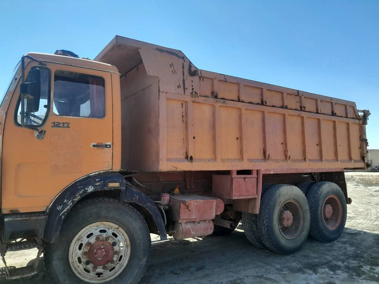 مان موديل ٨٩اللبيع  مكينه البي وكير ١١١  مجموعة نص جيئف شاصي مامكفول كهربائيات شقاله تبريد ثلج
سعر ١١٠  تصال ***********
