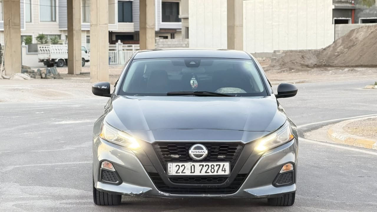 سلام عليكم
للبيع 
نيسان التيما 
موديل 2021
مواصفات SR
كشت جلد 
ويل كروم 
بصمه 
تشغيل عن بعد 
صور السونر و الحادث مرفق معه الصور 
سعر119 وبي مجال 
مكان السيارة دياله خانقين 
اي استفسار ***********
