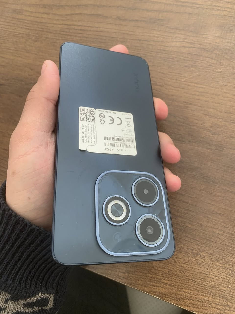 السلام عليكم 
للبيع جهاز انفنكس هوت 40i جهاز كلش نضيف ومكفول من اي شي ماعدى الفلاش مايشتغل غني عن التعريف ذاكره 256/8 بطاريه 5000 كما موضح ادناه نضافه 100% 
السعر ب ١٢٥ الف 
المكان بابل القاسم ع 📍
استفسار خاص او *********** 📞
