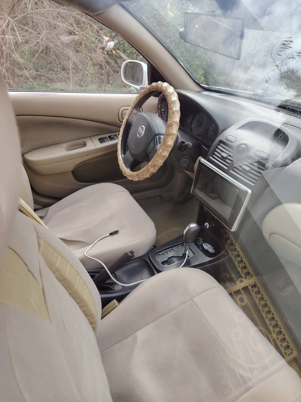 السلام عليكم
للبيع نيسان سني 2007 مكفولة كفاله عامه
سنويه لل2031 سعر 92$ بيها مجال للشراي
***********
