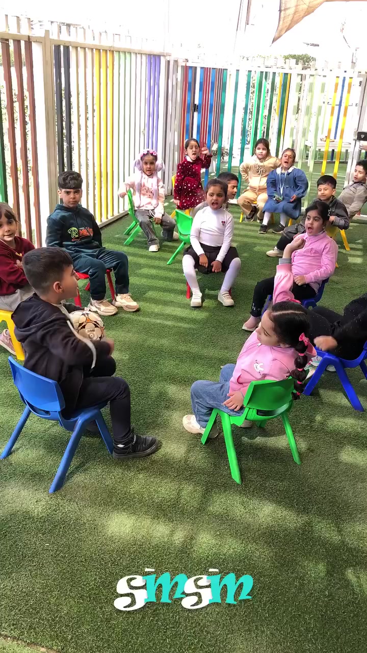 في أجواء مليئة بالضحكات والطاقة الإيجابية، قضى أبطال التمهيدي أجمل الأوقات بين اللعب والتفاعل 💛
اللعب بالنسبة لأطفالنا مو بس تسلية… هو تعلّم، تعاون، وتنمية للمهارات بثوب من الفرح 🎈

نسعد دائماً بمشاهدة ابتساماتهم وهم يصنعون لحظات لا تُنسى 🌈
روضة عالم سمسم… حيث يبدأ التعلم بالمرح

..  فروعنا::بغداد/البلديات -شارع الغسل 📞***********

بغداد/الغدير -مقابل مركز شرطة المثنى 📞
***********
