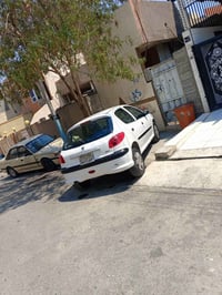 بيجو ٣٠٦ • موديل ٢٠٠٩ • توماتيك