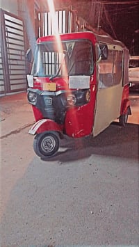 عندي هاي التكتك موديل 18نضيفه فول اوراق اصوليه السعر 4300 وبيها مجال ق...