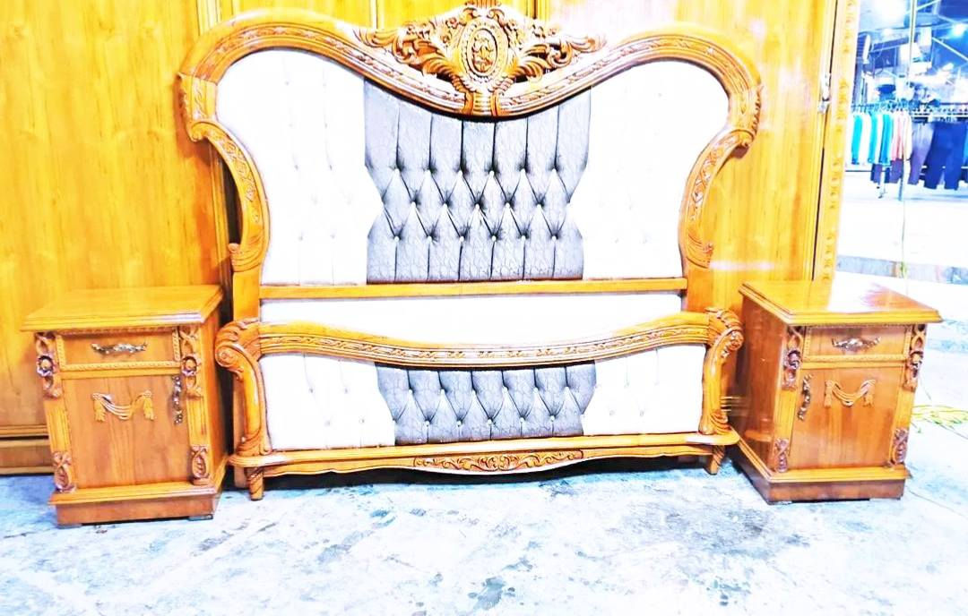 غرفة نوم مستخدمه سلايد  وبيبان  صاج تزكام درجه اولى دنك زان مصري  نقش زان ضهر كنتور  ضب براغي جرجوبه العنوان بغداد موبايل ***********لدينا خدمة توصيل بكروه
