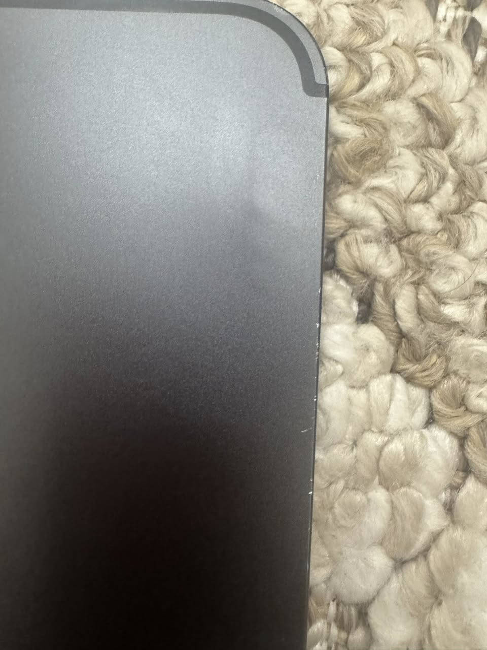 ايباد 11برو m4ايباد جديد ما مفتوح ايباد موضح   سعر 750الف بغداد الاعظميه ***********
