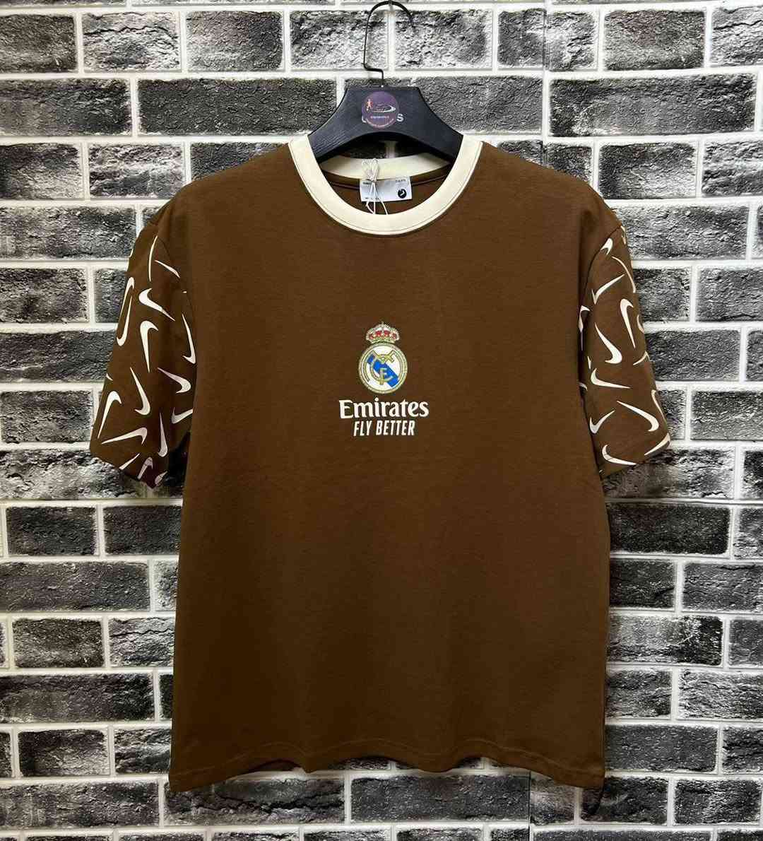 "جديدنا اليوم " تشيرتات كوالتي عالي
القياسات {M ,L,Xl,XXl}

للحجز والاستفسار راسلونا على الخاص


**إذا كنت صاحب هذا الإعلان وتريد حذفه لأي سبب، رجاءا أرسل رسالة إلى الدعم الفني**