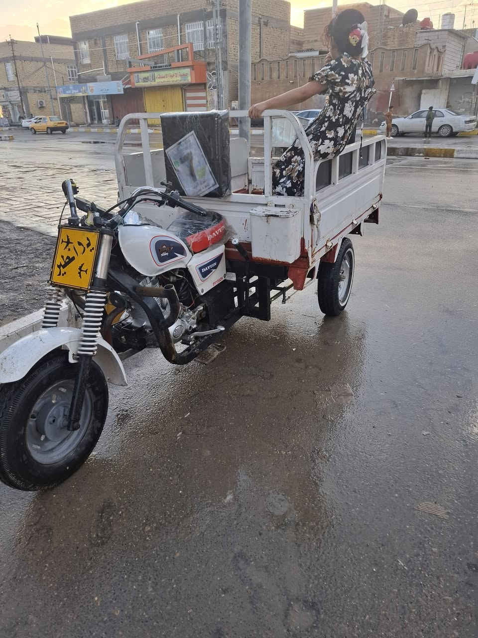 ستوته لبيع 2015 مكينه اكسن تايرات كله نضيف السعر 1650 وبيهه مجال قليل العنوان ناصريه حي اريدو قرب مجمع الكفيل رقم الهاتف *********** واتساب
