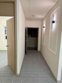 للبيع بمناسبة راس السنه  حار ومكسب ورخيص  شقة ١٠٠ غربي طابق سادس  موقع...