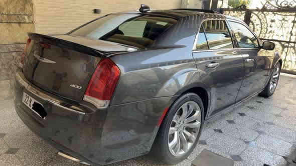 السلام عليكم …
للبيع اوباما ٢٠١٩ لمتد امريكي فول مواصفات ١/١  محرك ٦ سلندر
ضرر بسيط بدون ايرباك رقم وهزة جديد سنوية ب اسمي 
بدون اي نقص سيارة جداً نظيفة المواصفات :- 
١- فتحة ( بنوراما ) 
٢- بصمة تشغيل + تشغيل عن بعد 
٣- كير ماوس 
٤- شاشة كبيرة + كامرة 
٥- كشنات تدفئة تبريد 
٦- كشنات كهرباء + جلد 
٧- ويل ٢٠ كروم بلادي 
٨- لايت لد نهاري 
٩- خزن ميموري 
١٠- فول تحكم ستيرن
١١- محرك ٦ سلندر ( ٣٦٠٠ ) 
١٢- ماشية ٦٤ الف 
وباقي المواصفات المعروفة
 ملاحظة ( صبغ فقط جاملغ امامي بدون ايرباك بدون دواخل ) 
عنواني بغداد حي الجامعة 
السعر ٢٣٧ ورقة
***********
