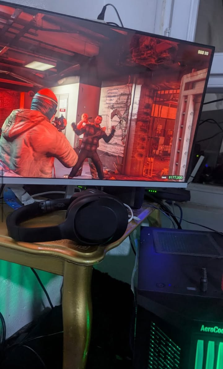 PC):
CASE - AeroCool Prime Mid-Tower (الصندوق)
• MB (اللوحة الأم): MSI H410M A-PRO
• CPU (المعالج): Intel® Core™ i5-10400F Processor
• GPU (كرت الشاشة): ZOTAC GAMING GeForce GTX 1650 SUPER Twin Fan 4GB
• RAM (الذاكرة العشوائية): LEXAR 16GB 2666 (8X2)
• PSU (مزود الطاقة): AeroCool Cylon RGB 500W Standard 80+
• FAN CPU (مبرد المعالج): INTEL
• HDD (القرص الصلب): Toshiba 1TB 7200
• SSD (قرص التخزين السريع): Laxer 120GB
السعر 450 الف قفل 
للتواصل خاص


**إذا كنت صاحب هذا الإعلان وتريد حذفه لأي سبب، رجاءا أرسل رسالة إلى الدعم الفني**