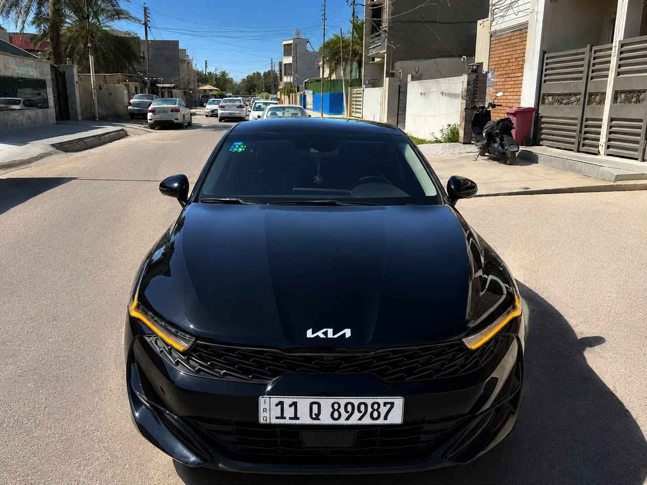 السلام عليكم
Kia k5 2024 EX اعلى فئة
داخله كتاب شهداء قبل ٦ اشهر ب اسمنه 
سياره فول نظافه بالحقيقه بعد احله 
 
محرك 1600 تيربو 
اللون اسود 
الرقم بغداد
 مواصفات 
مثبت سرعة 
رادار امامي 
بصمة ترحيب
سايد بريك بصمة 
مانع انزلاق 
حساس اطارات 
بك لايت لد كامل 
شاشة كبيرة لمس 
كاميرا 
حساسات أبواب 
مراقبة النقطة العمياء 
إشارات بالمري جانبية 
مقاعد امامية كهربائية تدفئة وتبريد 
ستيرن تدفئة 
نظام قيادة 4 وضعيات 
تحكمات سترين جهتين 
اوتو هولد 
تشغيل عن بعد 
شحن وايرلس 
محدد سرعة 
تحذير من الاصطدام 
 فتح بصمة 
بانروما 
كامرات 360 درجة 
الداخل صاج خشب + نيكل 
بصمات عدد 2 
ماشية 17,000 m
ابل كاربلاي  
ABS
فرامل توقف ذاتي 
تبريد قطعتين 
قفل الامان للاطفال 
مثبت سرعة 
دخول ذكي
١٧٥ ورقه وبيهه مجال بسيط
صوره الحادثةمرفقه 
الشراي يتصل 
مكان السياره بغداد الدوره
***********
