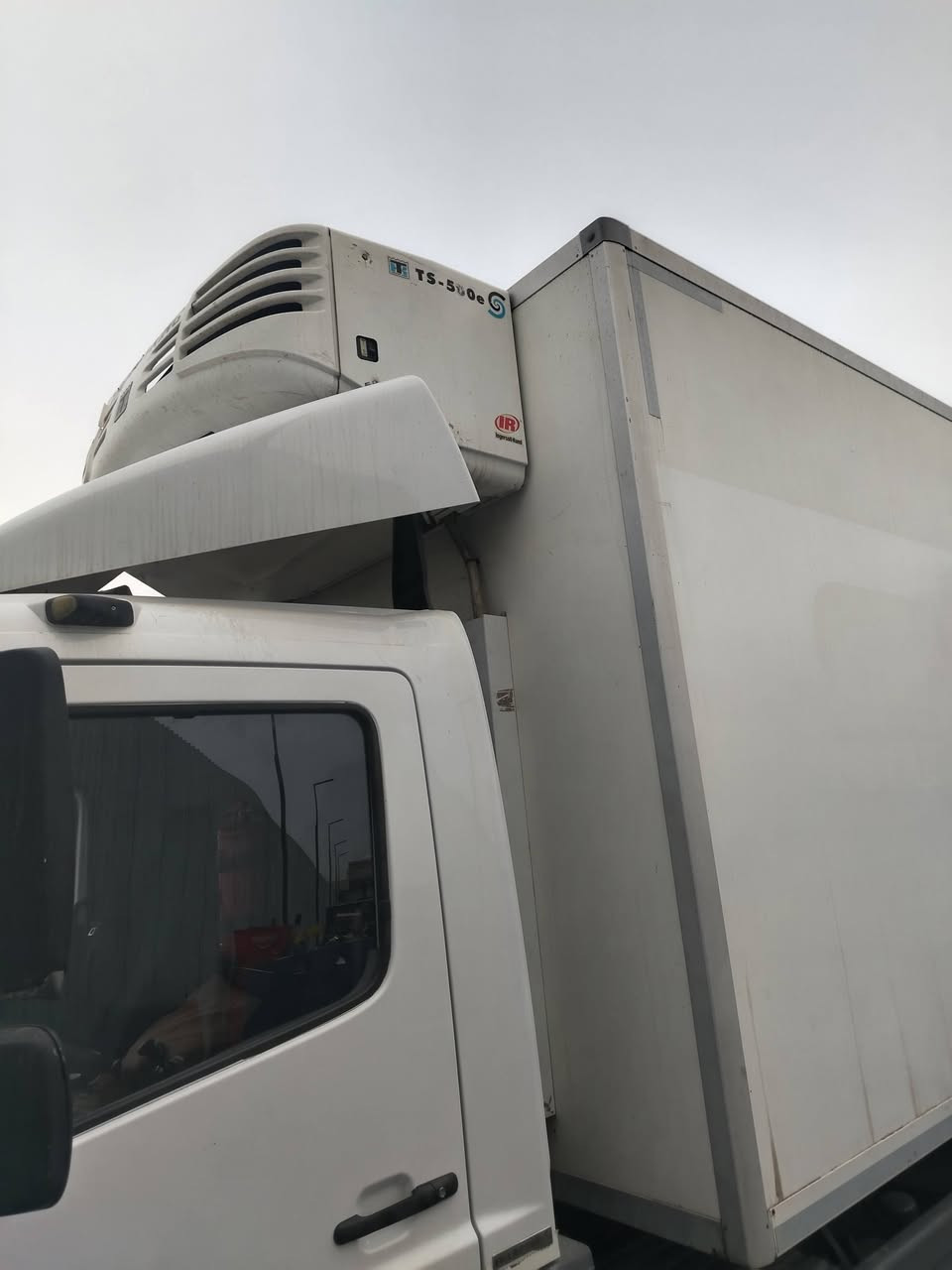 على بركة الله تعالى
السلام عليكم

اتيكو ب براد

ماشيه ٣٦٥

تبريد بلادي

موديل ٢٠١٤

طول ٧٣٥

شاصي ١٥٢٤

سيارة مكفوله
استفسار متواجد على الفيس 
جاهز براد شغال جديد


**إذا كنت صاحب هذا الإعلان وتريد حذفه لأي سبب، رجاءا أرسل رسالة إلى الدعم الفني**