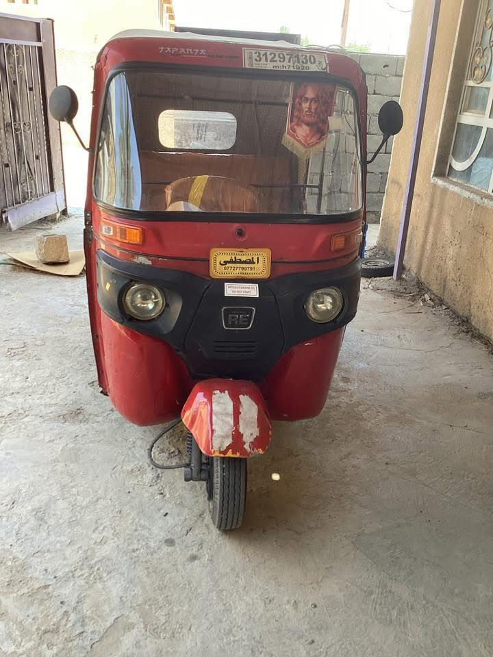 سلام عليكم تكتك البيغ موديل 2018 وراق كامله بسمي الوصل سعر 1600 وبيه مجال رقم ***********
