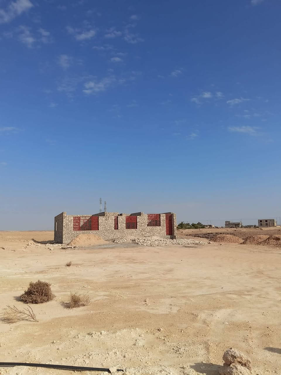 هيكل للبيع
بناء جديد حجر
مساحه الكاع 1500
مساحه البيت240
غرف عدد 2
ديوان
مطبخ
حمامات
هول

مكان قريه الوس 

مي وكهرباء واصل 

استفساࢪ خاص او اتصال

***********
