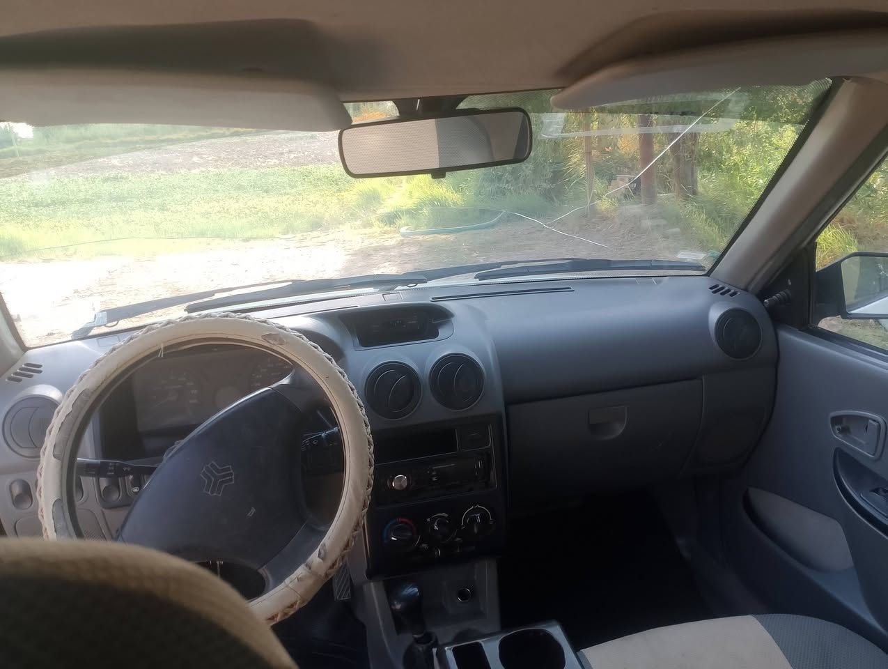 اسلام عليكم سايبه مديل 2015 للبيع السياره مكفوله من الضربه ول تبديل ول كص ول صبغ سياره خير من الله رقم ذي قار مشروع وطني مداور ثاني يوم محرك  لاتنقيص لا تبخير كير مكفول سياره جديده مكان السياره بل دوانيه السعر 35او بيه مجال بسيط للاتصال ول ستفسار اكثر اتصال على الرقم ***********
