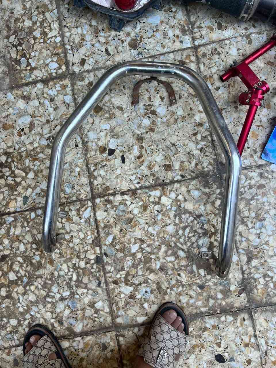كل حاجه وسعرها   طب خاص وياك صوره  لحاجه الي تريدها ارد  عليك بسعرها


**إذا كنت صاحب هذا الإعلان وتريد حذفه لأي سبب، رجاءا أرسل رسالة إلى الدعم الفني**