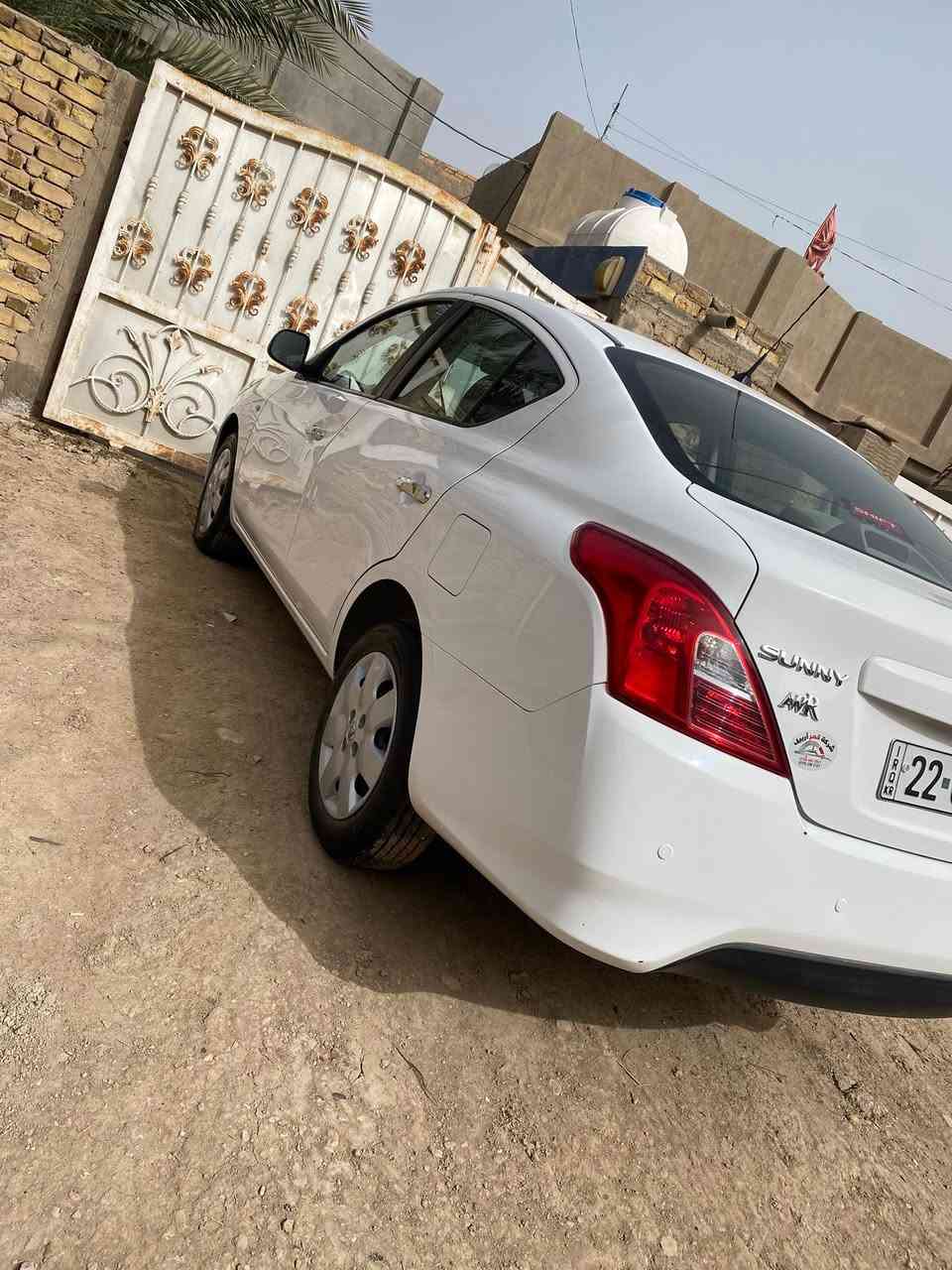 سلام عليكم نيسان صني هندي للبيع أم البليته الزركه موديل 2023 للستفسار لاتصال عله الرقم ***********
