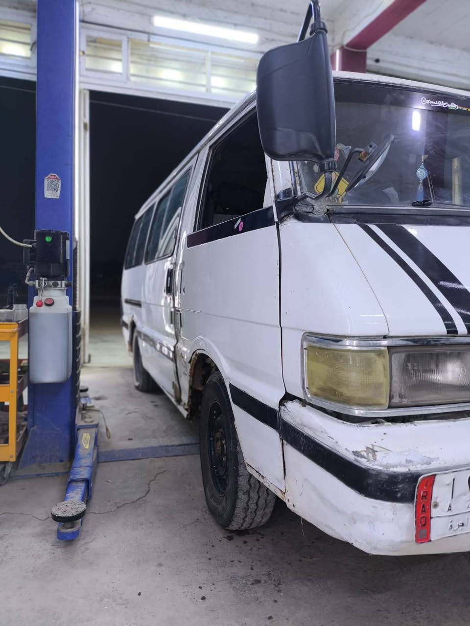 السلام عليكم
كيا بستا 92 مكينه قبل شهر تجفيت جديد كير واكسل قبل سبوع شادهن جدد السياره بور مشط ستيرن قبل شهرين شادهن باتري البارحة بدلته شواصي 4 جدد السياره جديده ما عايزه برغي ترايك وين ميعجبك اتعهدلك بمالك فقط السياره عليه غرمات هيئه ومرور وره المشتري معليه اني سنويه صاقطه غرفته نضيفه مكاني بابل 
 شارع 60 رقمي *********** رايده ب27$ قره التفاصيل كامله يله تخابر
