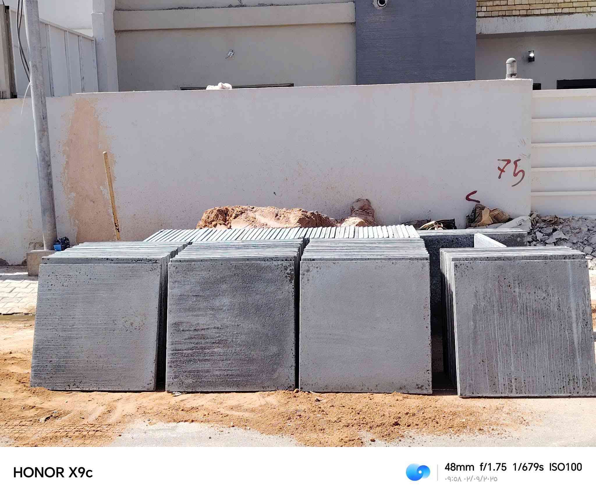 تطبيك وتزفيت وعاده ماستك صطوح شرط شغل درجه أولاه عل فحص وبسعر مناسب ***********
