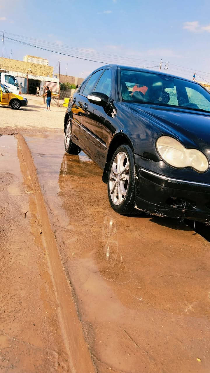سلام عليكم
للبيع او مراوس اب تكسي
مارسدس موديل 2002
محرك كير حداديه تبريد كفاله
مكفوله من الظربه والصبغ
رقم دهوك دولي للستفسار ***********
مكان السياره ديوانيه قضاء سومر
