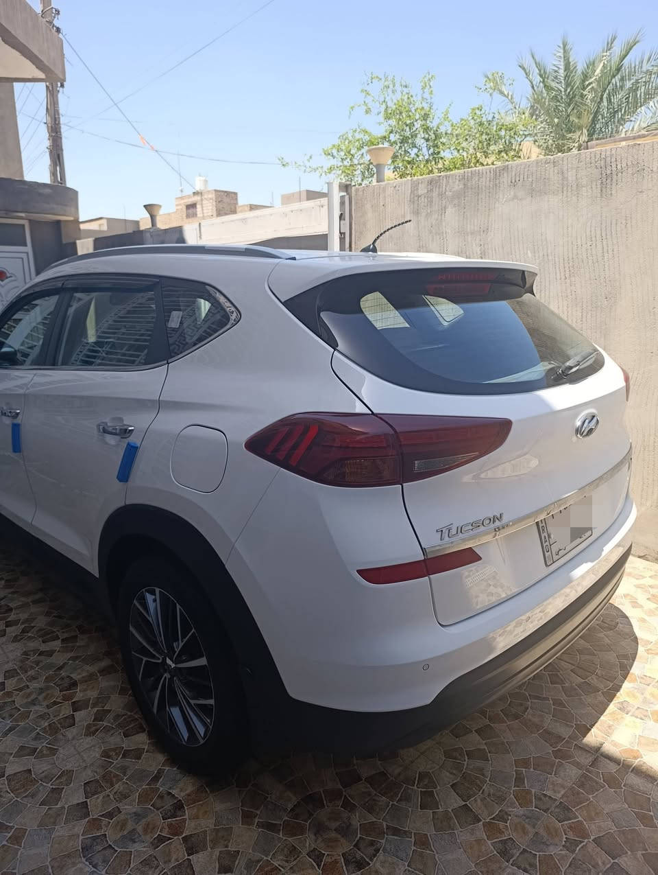 السعر 190 ورقه وبيها مجال للاستفسار /***********
توسان موديل 2019 وارد خليجي مكفول كفاله عامه فول مواصفات عدا الفتحه حساس امامي خلفي كاميرا امامي خلفي لايت امامي خمس عدسات لايت خلفي LED كشنات جلد تحكم كهربائي بصمه دخول ذكي الشاشه الكبيرة رقم بابل خصوصي باسمي تحويل مباشر ماشيه 106 الف كيلو متر
