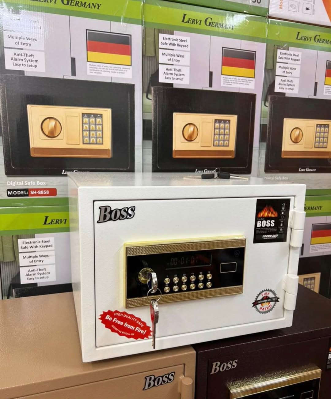 قاصّات أمان 🔐
للذهب – الفلوس – المستمسكات
والسلاح أو المسدس
فحص قبل الاستلام ✔️
توصيل لكل المحافظات
📩 راسلنا خاص 
«اللهم صلِّ على محمد وآل محمد» الرمادي, الأنبار


**إذا كنت صاحب هذا الإعلان وتريد حذفه لأي سبب، رجاءا أرسل رسالة إلى الدعم الفني**