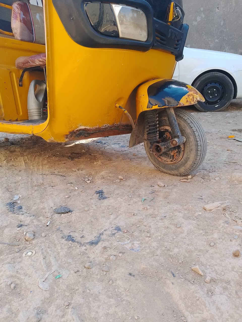 سلام عليكم تي في اس 28/12/2018 اوراق استنساخ اتكفل سرقة وعشاير وترقيم كامله مكمله مابيها نقص فقط صليب أمامي وتعميرات مثل مموضح بلصورة كهربائيات شغاله دوشمه جادر جديد مكاني ديالى قضاء الخالص السعر واتساب فقط ***********
