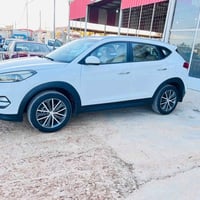 توسان ٢٠١٦ • محرك ٢٠٠٠ • ضرر بابين