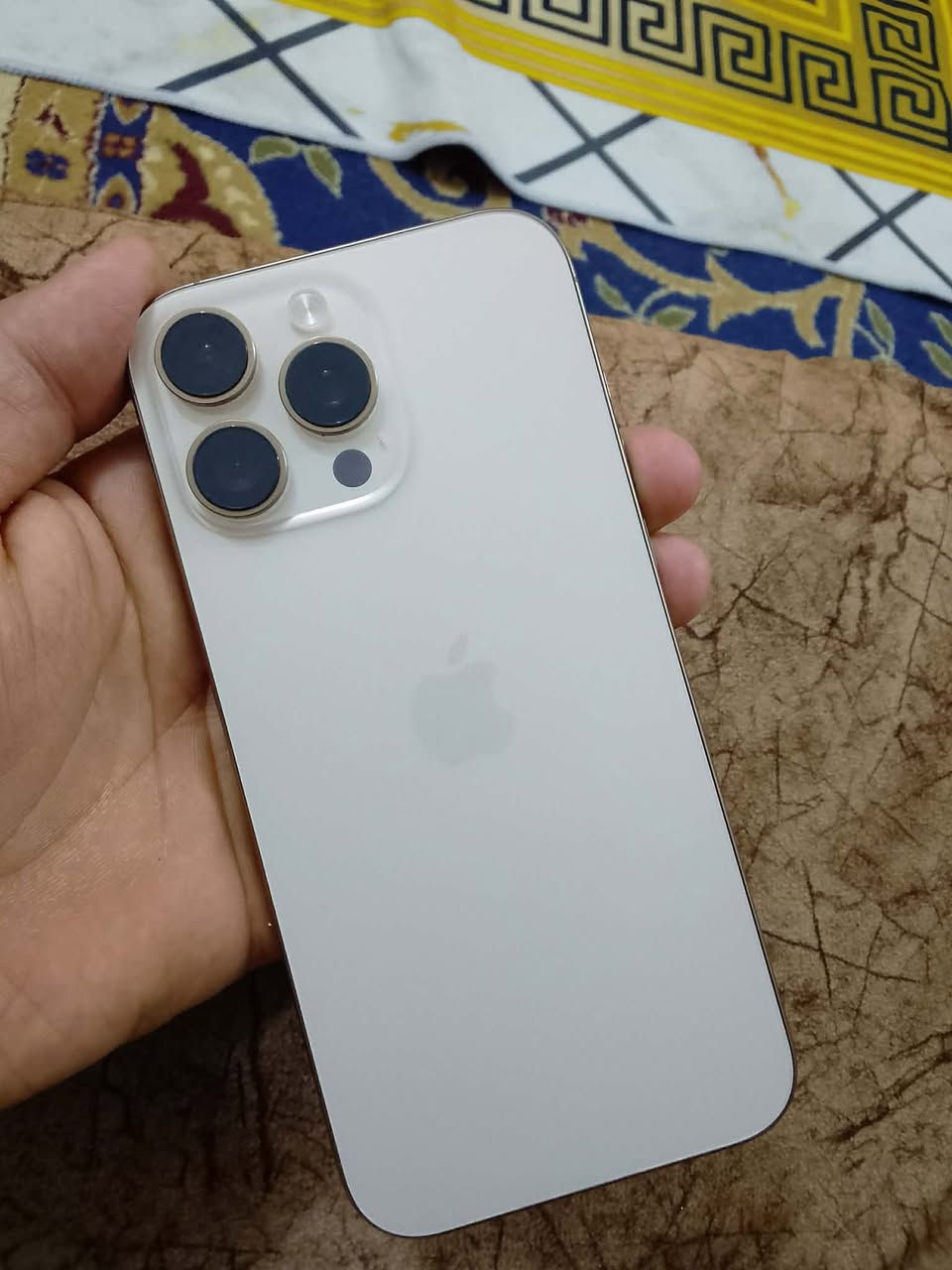 ايفون 16برو ماكس نظافة الجهاز ١٠٠٪؜ شرق اوسط ماستر
بطارية 100🔋  مكفول من الفتح وصيانه وتبديل ومن زلغ 

عدد دورات الشحن ١٢٤

 استخدام بيت مجرد للكشخه والصور  مكان  ديالى. بعقوبه  مفرك الشراي يتفضل خاص موجوده مزنجر ‭٠٧٧٥ ٨٤٨ ٨٢٦٤‬
