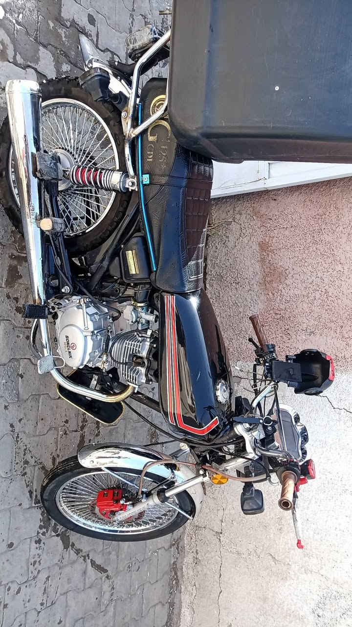 سلام عليكم دراجة ايراني سافان 4كير 2025 ارواق كامله ومكمركه مكاني بغداد الدورة سعرها 600وبيها مجال


**إذا كنت صاحب هذا الإعلان وتريد حذفه لأي سبب، رجاءا أرسل رسالة إلى الدعم الفني**