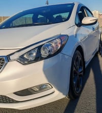 كيا فورتي 2016 وارد أمريكي حادثها جاملغ وبنيد  محرك 2000gdi شرط لا تنق...