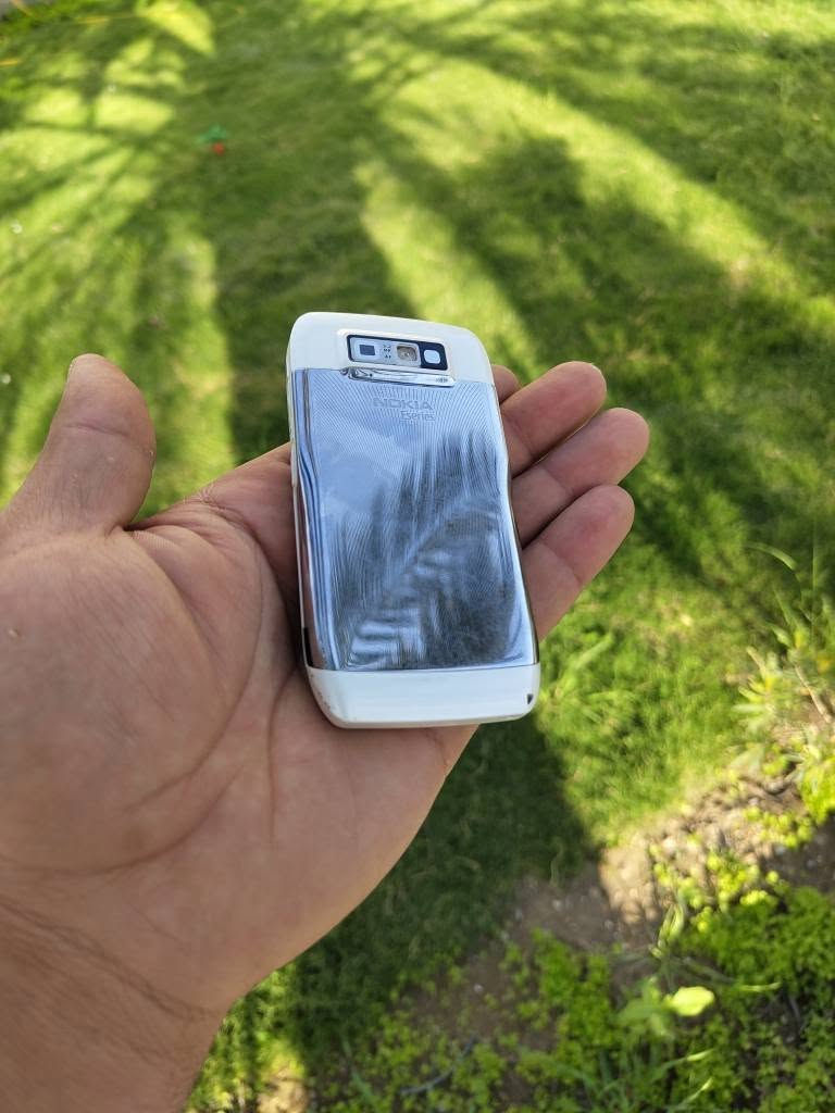 موبايل نوكيا E71 الاصلي 
جهاز نظافه ممتازه الشراي يتصل 
***********
***********
يوجد توصيل لجميع لمحافظات العراق
