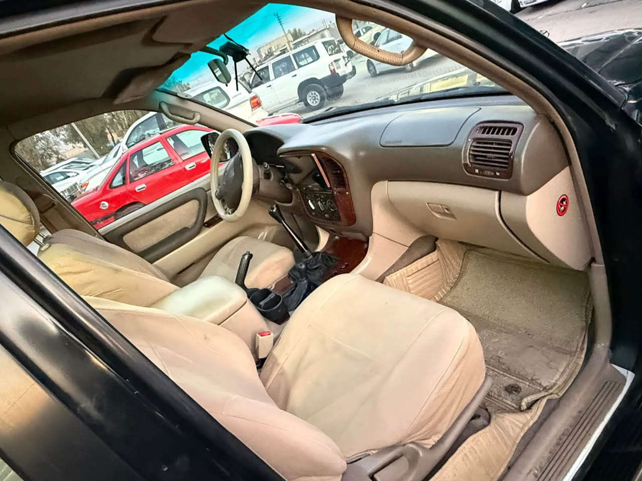 مونيكا موديا 2002 به شه رتى  حاسيبه ى به غداد ناوى نه بيت سى  روعب  واتا  ناو زه رد جام كا ره باى  سه لاجه  ده بل سو پير  ده بل ئيربك و  ته ريد مه ركه زى  ده بل فرجه و هوك  كيرو مه كينه و ته بريدو هه موو به شه رته ده بل ئه كسلو  ٤ تايه و ويلى نويه  سه نه وى ره قه مى هه موو نويه به ناوى خومه  مالى دوسته سيا ره كه  عيزام  سبو غه  لو جوانى  به بى ده عم و ليدان  سه قفى  هيجى  نيه  هه موو كيانى  به شه رته 
شوين  كويه  
سعرى 145 $
***********
*********** كويسينجاك, أربيل
