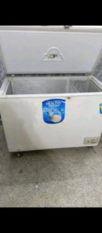 اغراض مستخدمة نضيفه ع الفحص و. ضمان. متوفر توصيل كل. بغداد  0776393253...