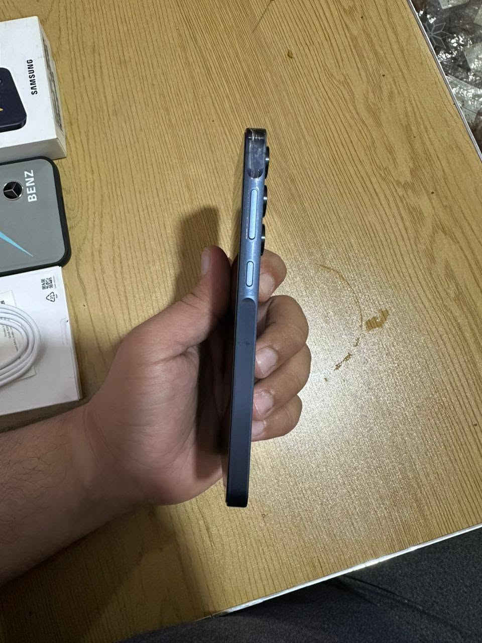 السلام عليكم a55 5g ذاكره 256 جهاز مكفول من كلشي وتر جهاز ويا  ملحقات كاملة الاصلي وكالة عين الفهد  السعر 350 وبي مجال بسيط كلش مكاني بغداد  الخاص مفتوح


**إذا كنت صاحب هذا الإعلان وتريد حذفه لأي سبب، رجاءا أرسل رسالة إلى الدعم الفني**