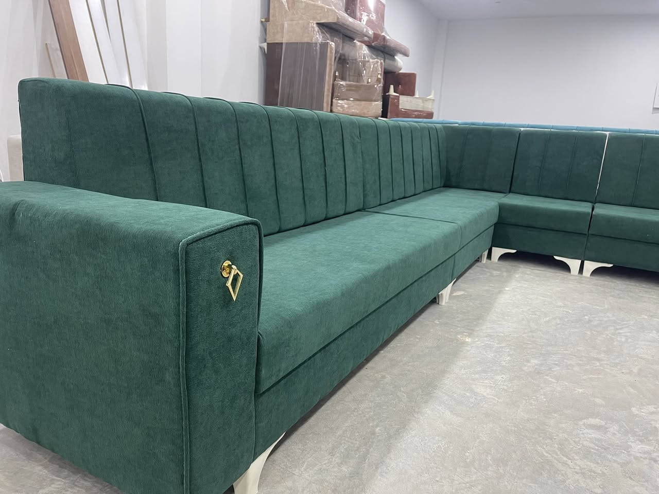 سڵاوی خوای  گەورەتان لێبێ 
ئەمتاقمە L بۆفرۆشتن 
لۆکە هیچ ئیشی نەکردوە 📦
دەسکردە زۆر توندوو تۆڵە 
ژ.م***********
