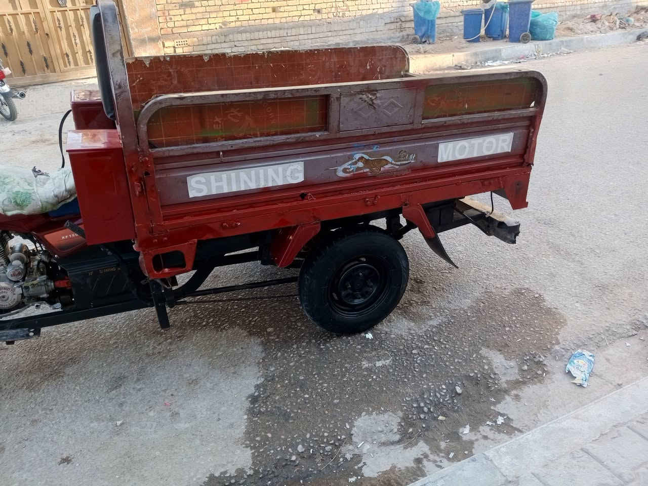 سلام عليكم ستوته للبيع موديل 14مكينه 22وراق اصولي مكاني كربلاء حي الغدير السعر 10000مليون وبيه مجال ***********
