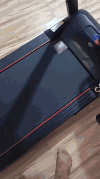 سلام عليكم جهاز جري للبيع يتحمل وزن 120 مستعمل شي قليل اقل الشهر من شركه دريم هاوس العالميه ويجي بي mp3 صوت عالي كوالتي جدا راقي مثل ما موضح عدكم بالفيديو ويجي بي 12 سعره ويجي بي جبلي أيضاً 12سرعه السعر 450 الف قفله 400 للتواصل فقط على الرقم 
***********
