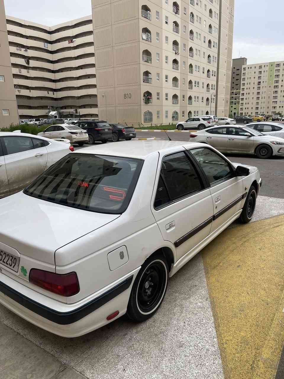 بارص موديل 2020 ماشية 85 الف بيها بنيد مبدل فقط  لا ايرباك ولا داخل بيها ملاحضات بسيطة وموضحة بالصور سعرها 64 وبيها مجال للشراي 
مكانها مدينة بسماية  
 ***********
