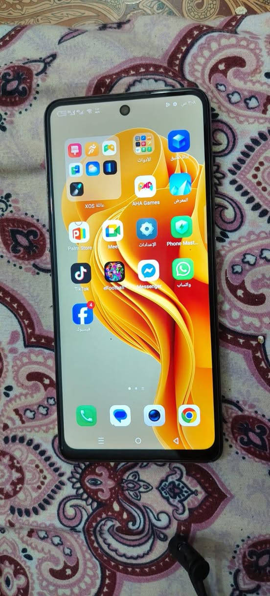 جهاز نظيف للبيع زيرو 40 برو ذاكره 256 سعر 150 الف وبي مجال رقم الهاتف ***********
