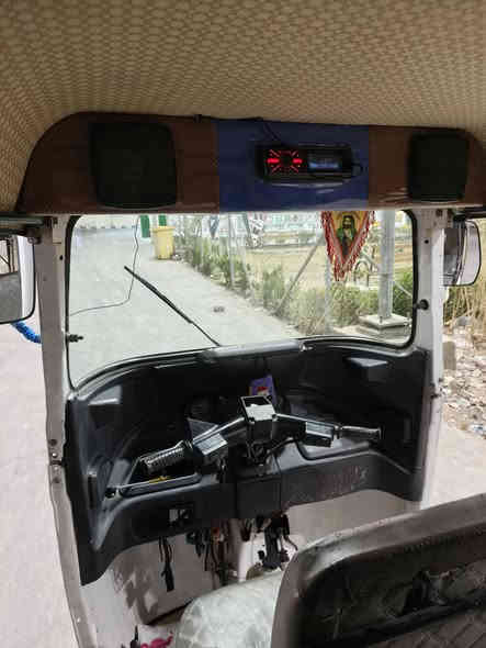 السلام عليكم تكتك موديل 2021 شهر السابع مرقمه رقم او سنويه تحويل ثاني يوم رقم انكليزي تكتك كبل للشارع بيهة ضربه بل تكمه راجعه عل بارد المكينه مبدله زنجيل المكان الحسينيه الراشديه السعر 7400 الشراي يتصل عل رقم ***********
