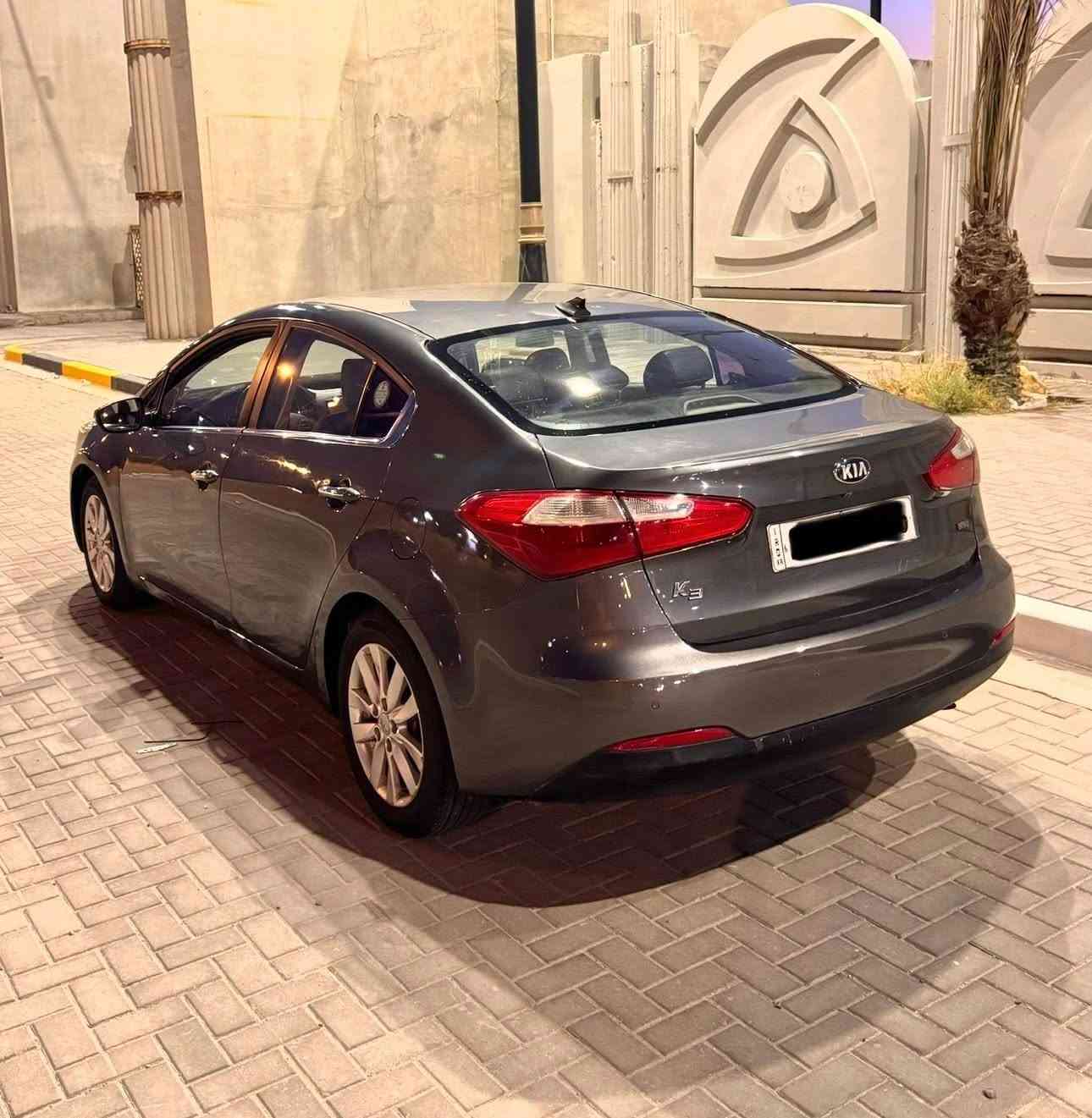 سيراتو وارد كوري مديل 2015 بانزين ادوات بيها كص السيارة جاهزة من كلشي متومة شمالي فول مواصفات ماعدا الفتحة السيارة ضايعة بالشارع سعر ب45 وبيها مجال بسيط مكاني البصرة 
للاستفسار ***********
